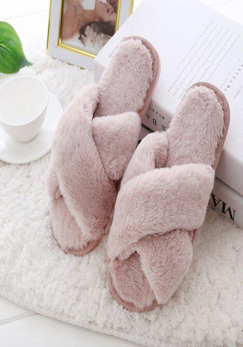 Fluffy Slippers By Lilac Studio