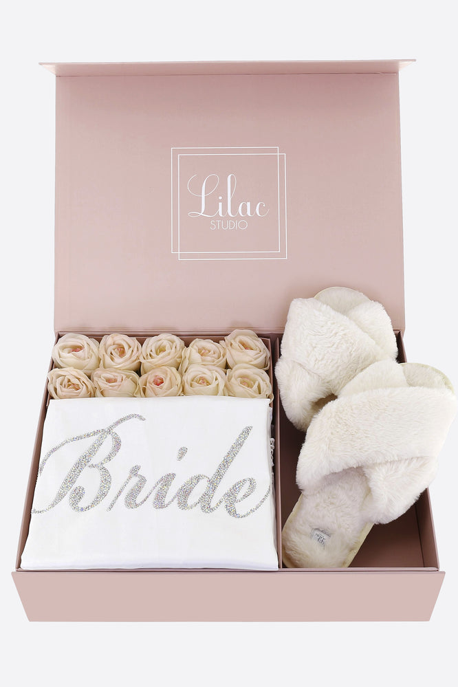 Gift Box - Babe with "Bride" in Crystals